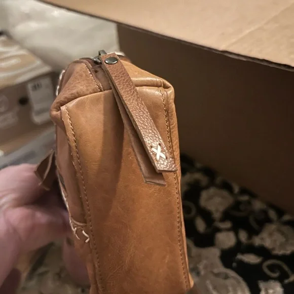 Latico Marge Saddle Crossbody Bag with X Stitch Detail, New in bag (not tagged) - Picture 5 of 13